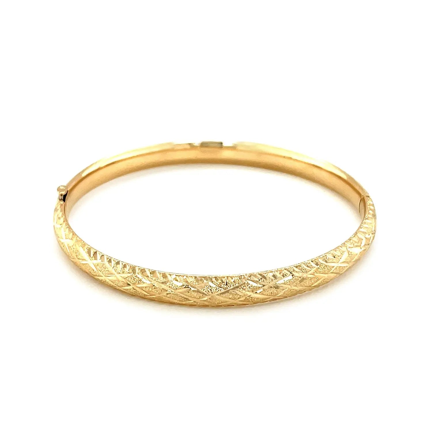 14k Yellow Gold Diamond Cut Design Dome Motif Childrens Bangle (5.50 mm) RCJ