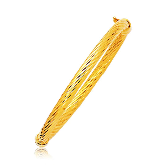 14k Yellow Gold Polished Cable Motif Bangle (5.00 mm) RCJ