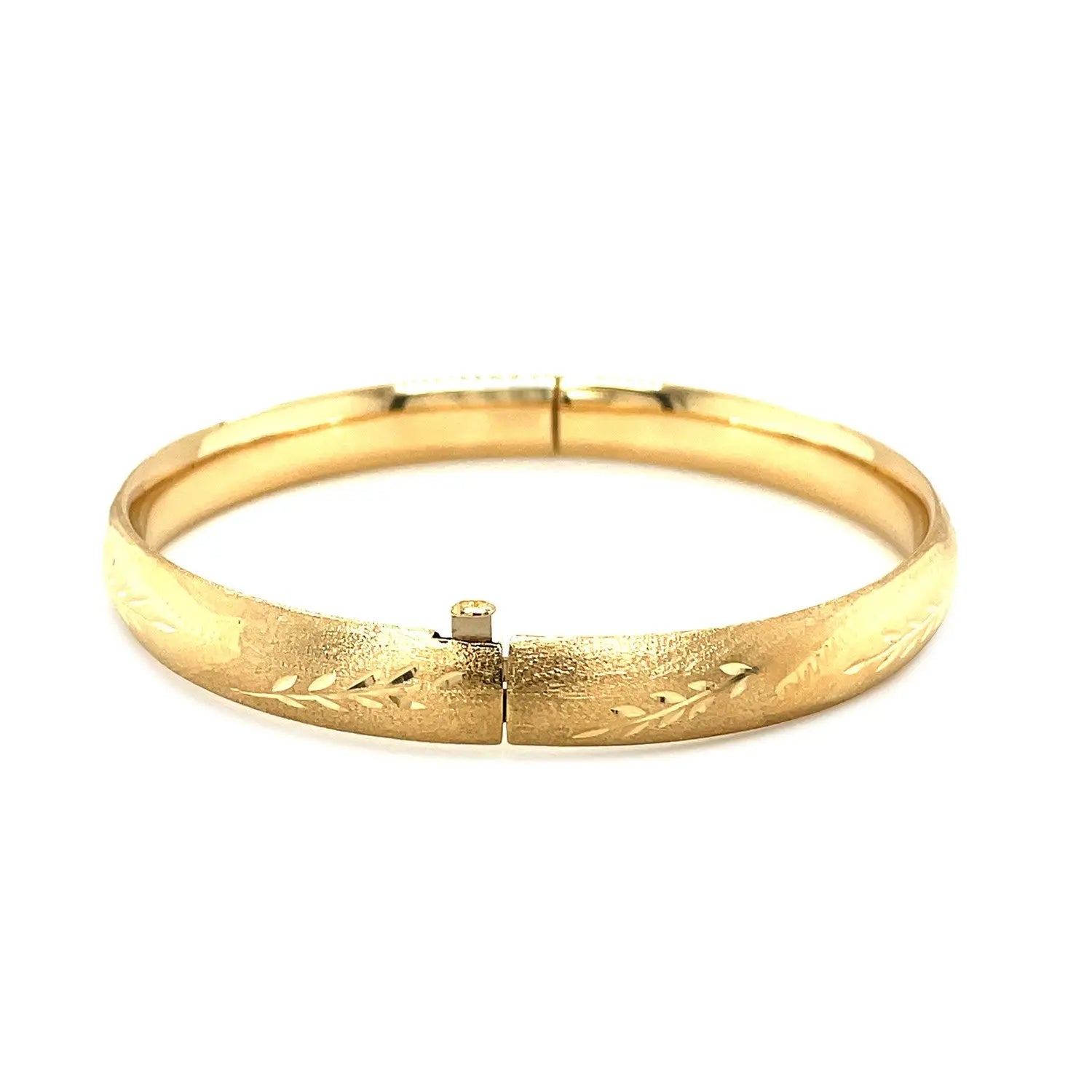 Classic Floral Carved Bangle in 14k Yellow Gold (8.00 mm) RCJ