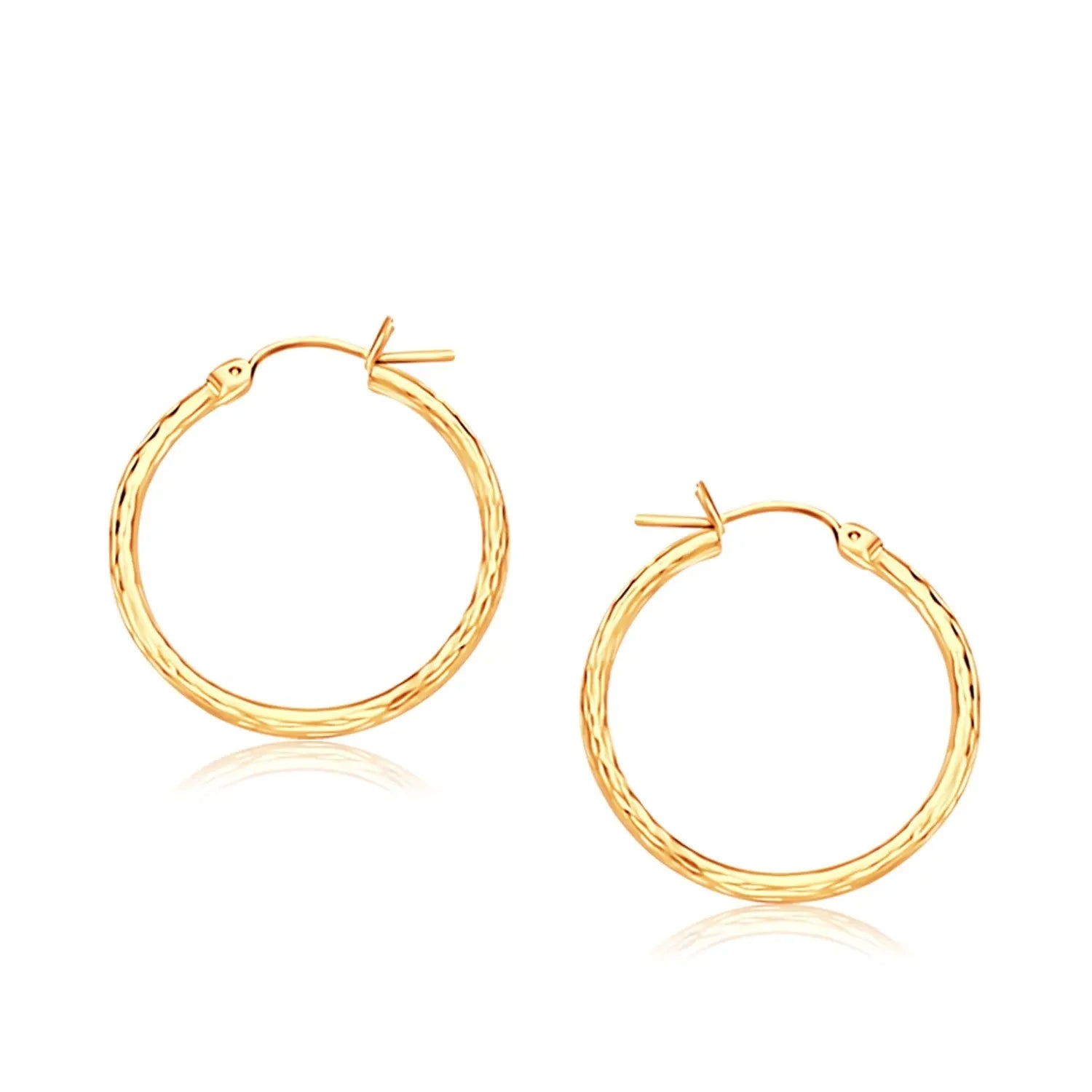 14k Yellow Gold Slender Hoop Earring with Diamond-Cut Finish (25mm Diameter) RCJ